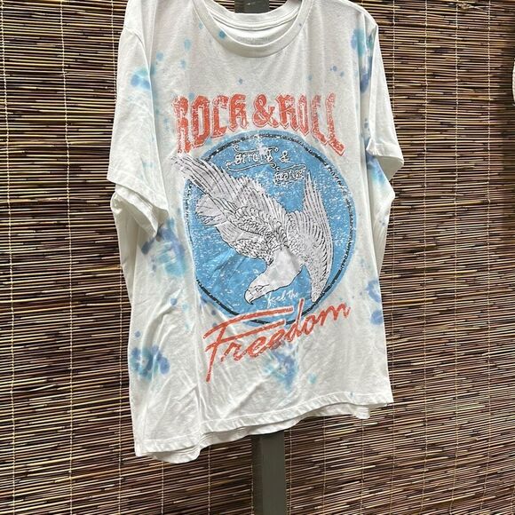 Grayson Threads Black Trendy Plus Size Rock & Roll T-Shirt - Multicolor Size 2X - Picture 2 of 3